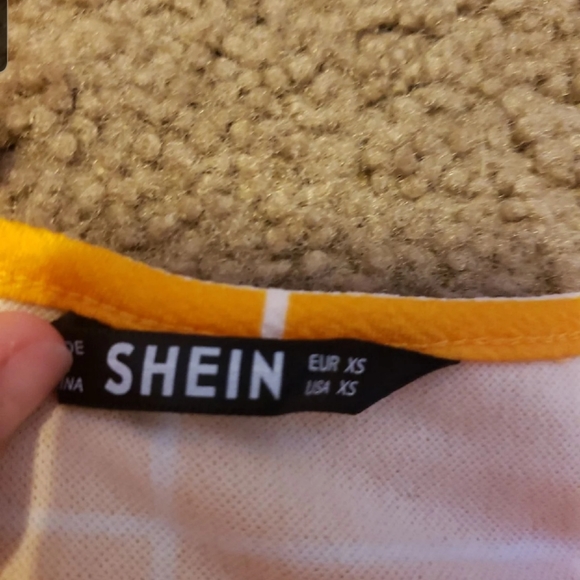 Tank top - Picture 2 of 2